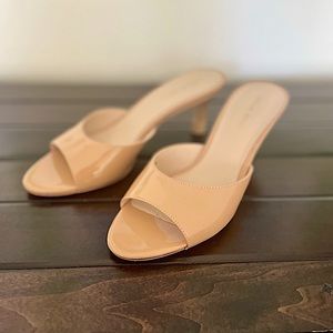 PELLE MODA “BALIN” PATENT LEATHER SLIDE DRESS SANDALS, 7